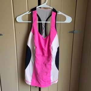 Workout tank with built in bra